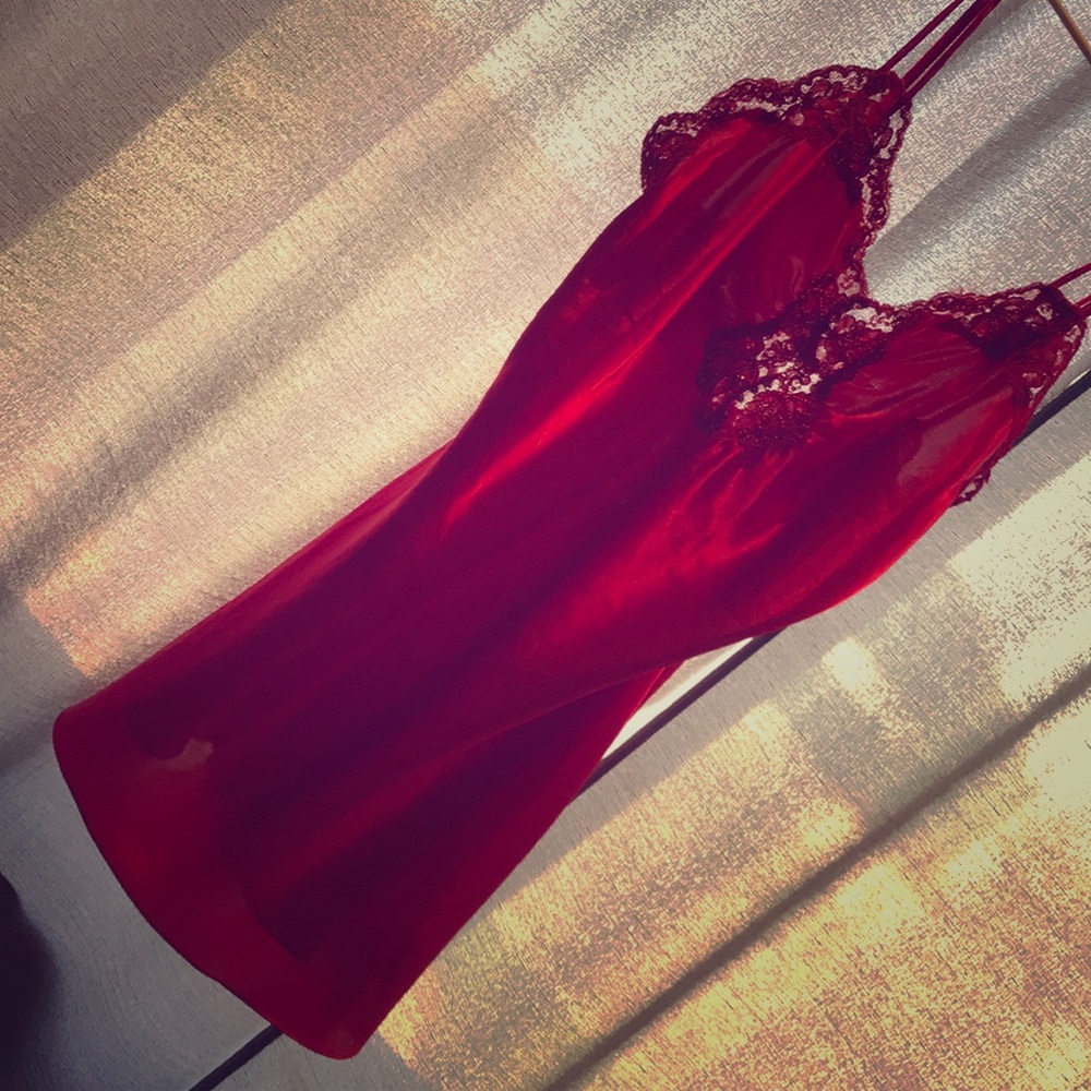 ⭐️BOGO⭐️ Victoria Secret nighty
